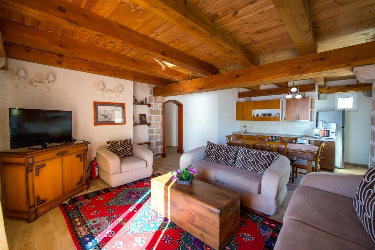Olive Resort Rijeka Reževići Extérieur photo
