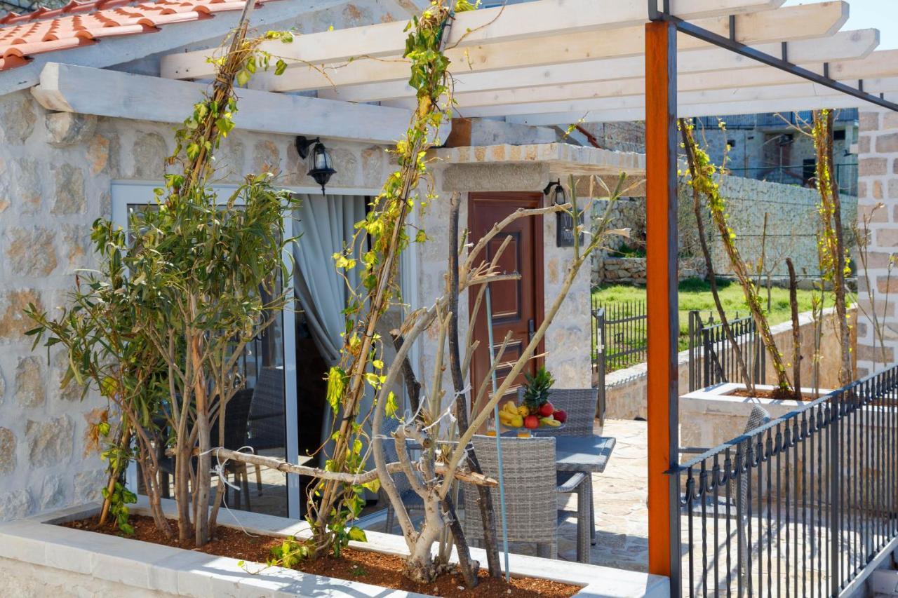 Olive Resort Rijeka Reževići Extérieur photo